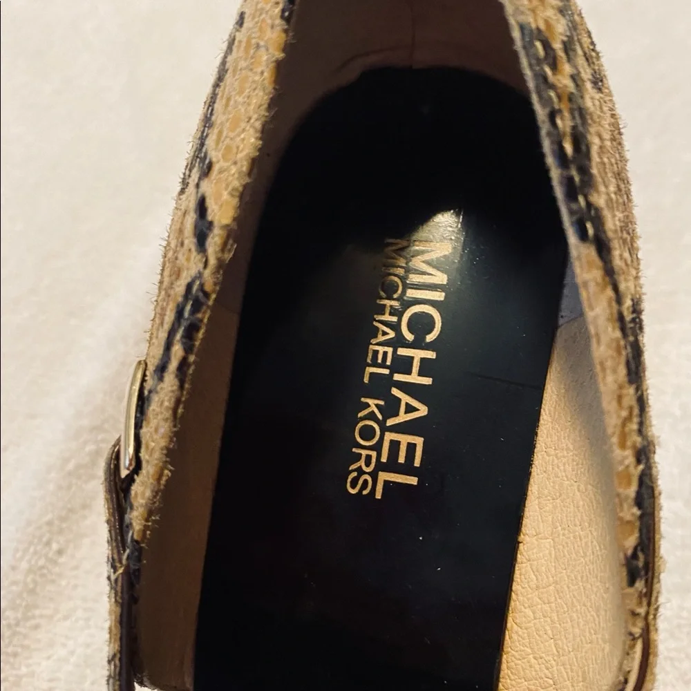 Brand New Heels By MICHAEL KORS - Size 8.5 M - Heel Height 4 Inches - box 12 - Picture 9 of 9
